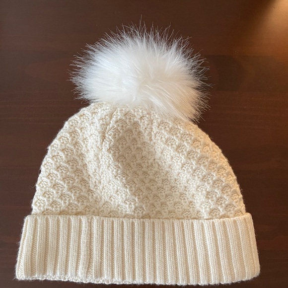 lululemon Knit Pom-Pom Beanie - Picture 2 of 2